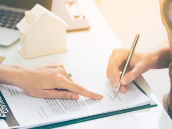 Suffolk County Ny Closing Attorney For Buyers Melissa Mohan